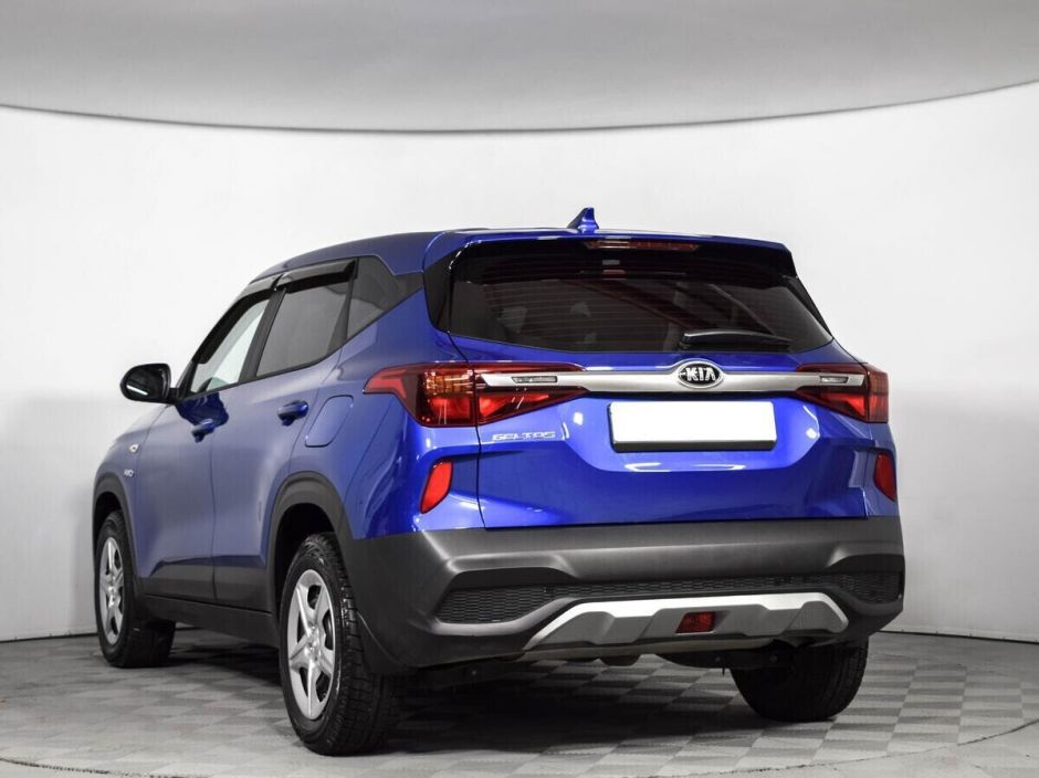 Kia Seltos 1.6 МКПП, 2020, 42 000 км фото 4