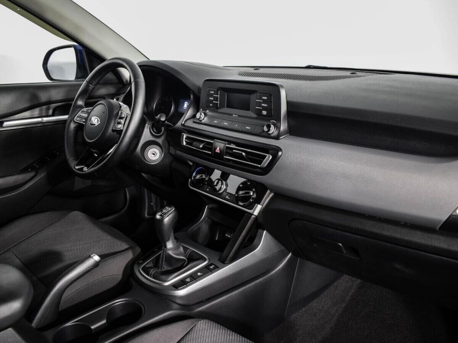 Kia Seltos 1.6 МКПП, 2020, 42 000 км фото 5