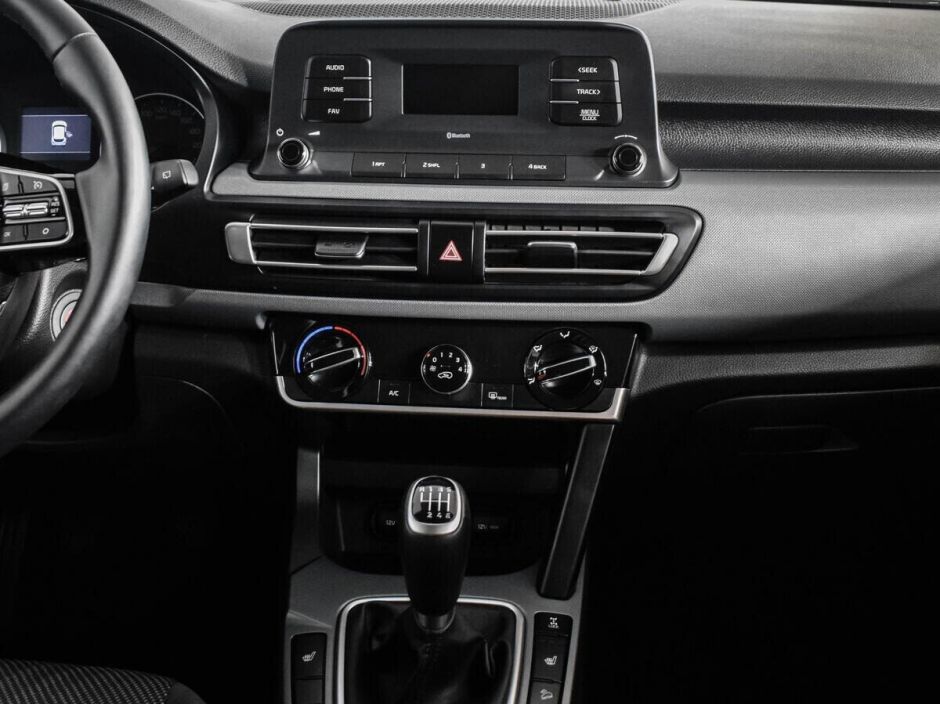 Kia Seltos 1.6 МКПП, 2020, 42 000 км фото 6