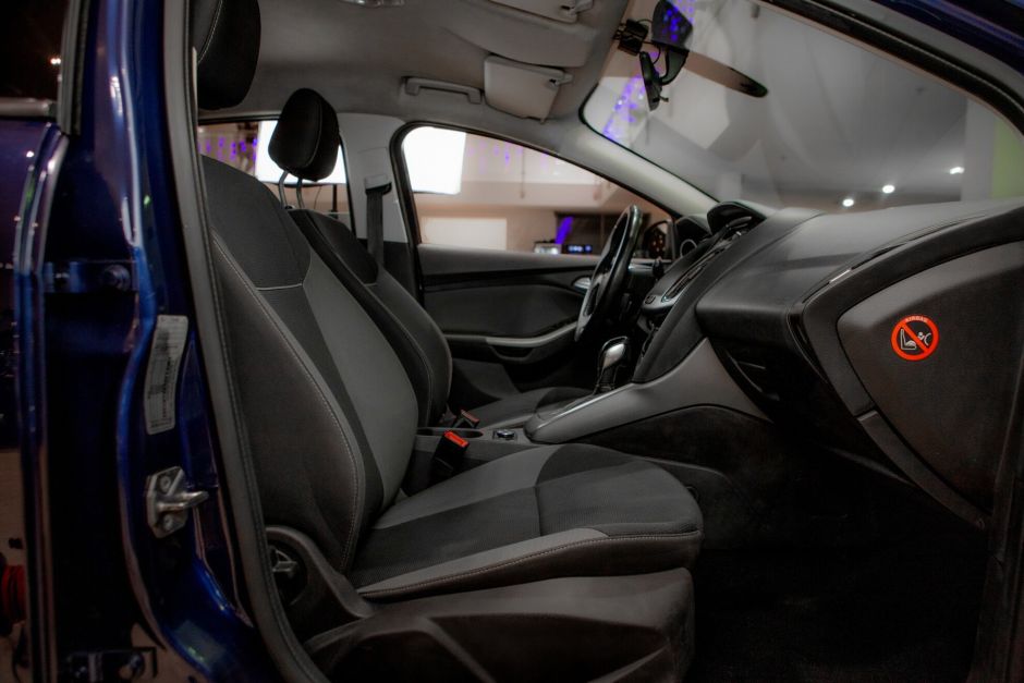 Ford Focus 1.6 РКПП, 2012, 136 260 км фото 14