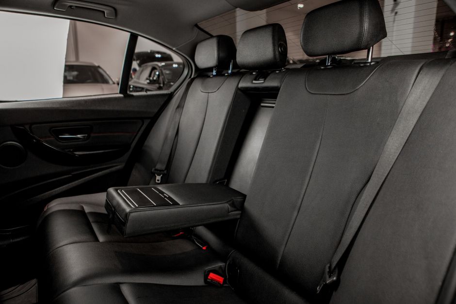 BMW 3 серии 0.0 АКПП, 2014, 133 280 км фото 6