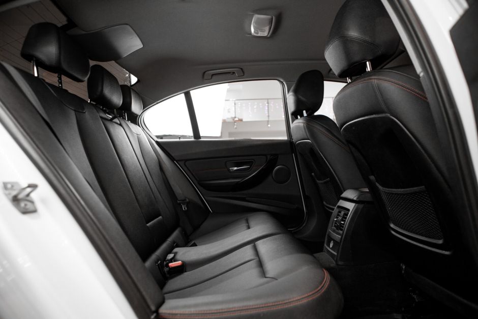 BMW 3 серии 0.0 АКПП, 2014, 133 280 км фото 7