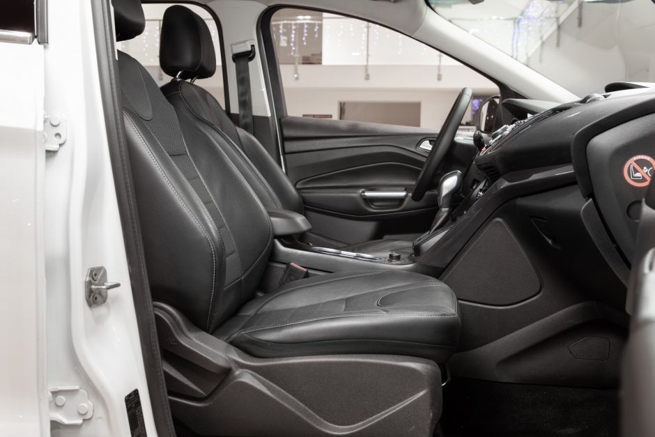 Ford Kuga 0.0 АКПП, 2015, 130 191 км фото 5