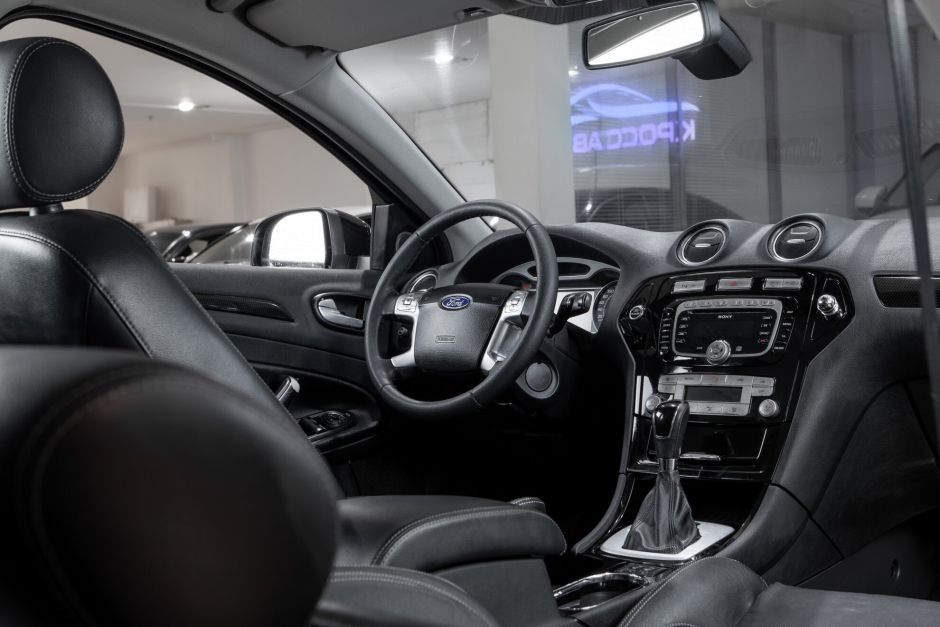 Ford Mondeo 0.0 АКПП, 2010, 164 082 км фото 9