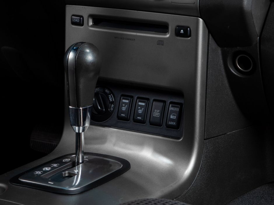 Nissan Pathfinder 0.0 АКПП, 2008, 164 352 км фото 14