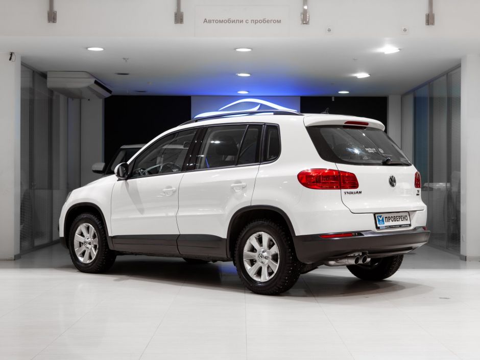 Volkswagen Tiguan 0.0 РКПП, 2012, 132 257 км фото 4