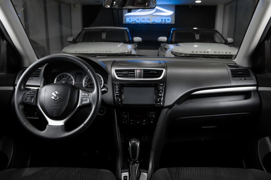 Suzuki Swift 0.0 АКПП, 2011, 158 710 км фото 8