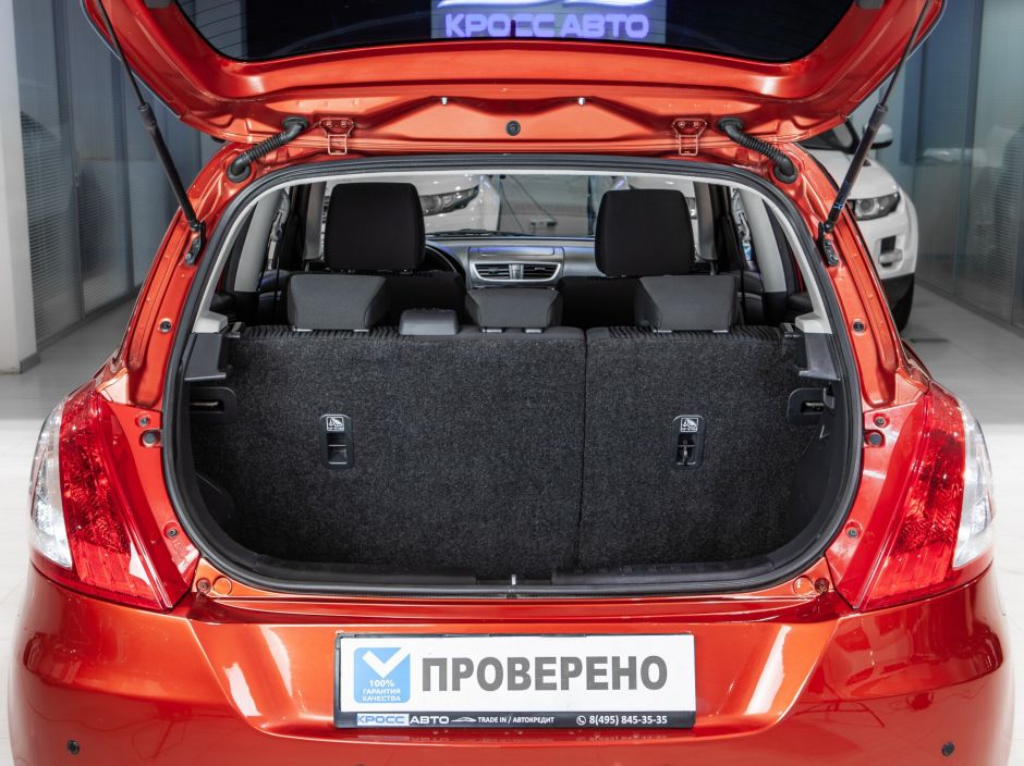Suzuki Swift 0.0 АКПП, 2011, 158 710 км фото 16
