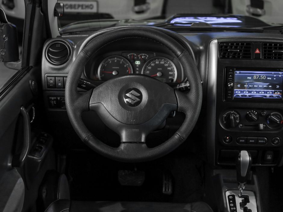 Suzuki Jimny 0.0 АКПП, 2014, 127 201 км фото 7