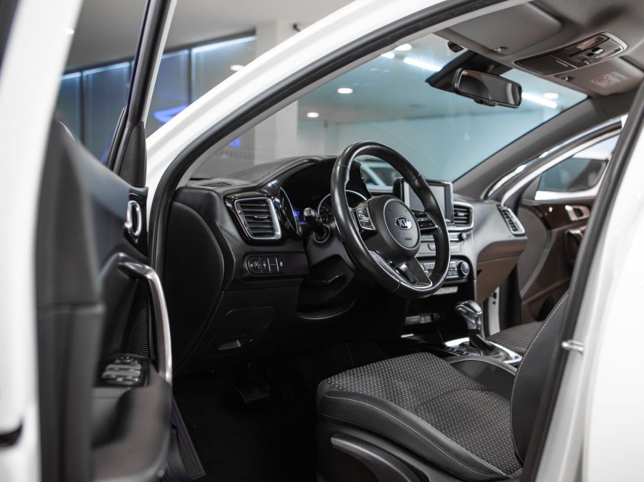 Kia Ceed 0.0 АКПП, 2019, 68 322 км фото 7