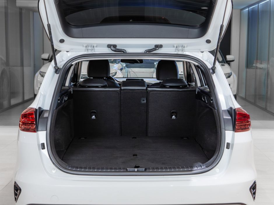 Kia Ceed 0.0 АКПП, 2019, 68 322 км фото 23