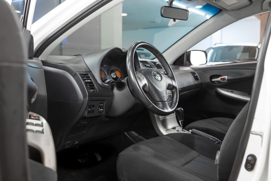 Toyota Corolla 0.0 АКПП, 2010, 124 366 км фото 9