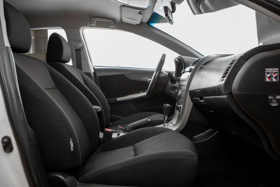 Toyota Corolla 0.0 АКПП, 2010, 124 366 км фото 12