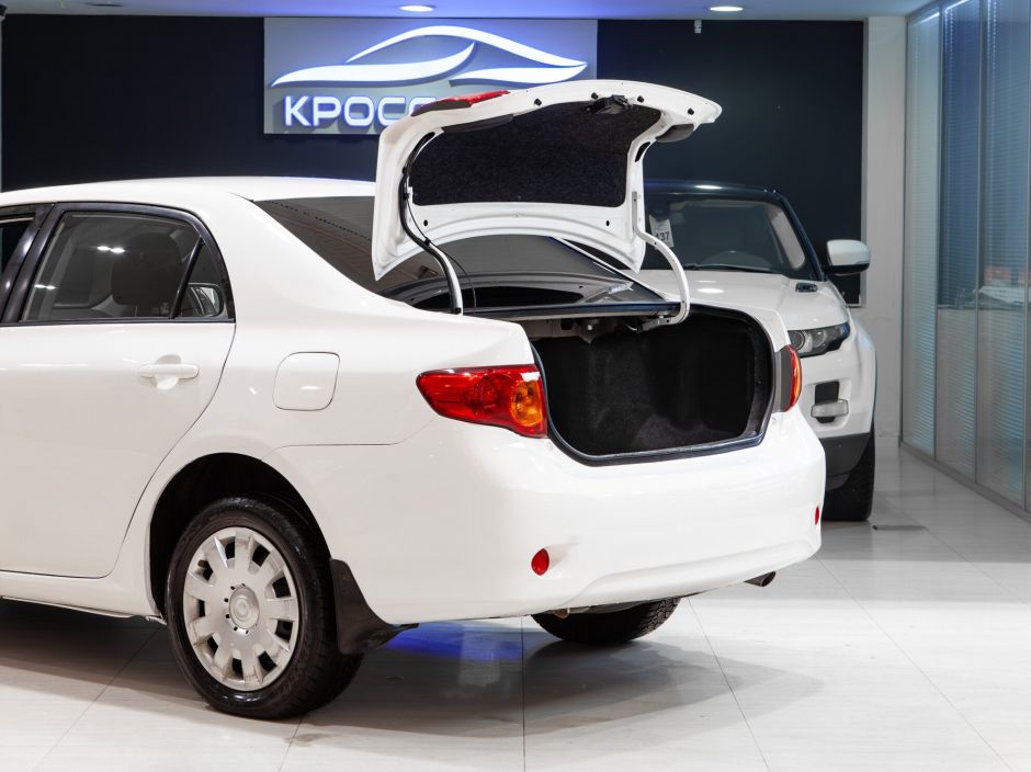 Toyota Corolla 0.0 АКПП, 2010, 124 366 км фото 13