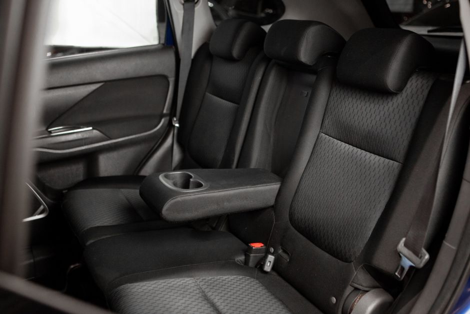 Mitsubishi Outlander 0.0 CVT, 2013, 158 399 км фото 10