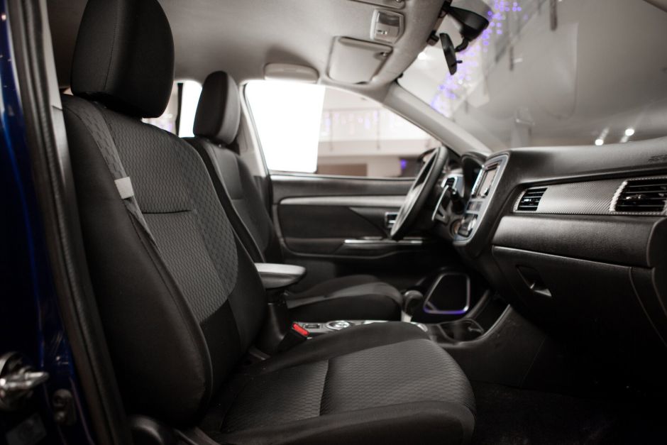 Mitsubishi Outlander 0.0 CVT, 2013, 158 399 км фото 11