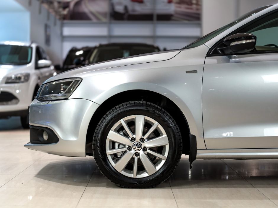 Volkswagen Jetta 0.0 РКПП, 2013, 126 305 км фото 17