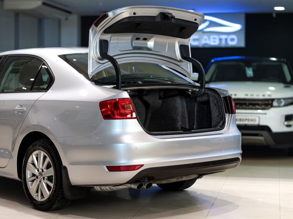 Volkswagen Jetta 0.0 РКПП, 2013, 126 305 км фото 18