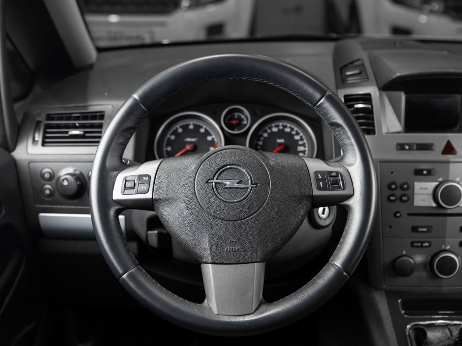 Opel Zafira 0.0 МКПП, 2006, 151 000 км фото 10