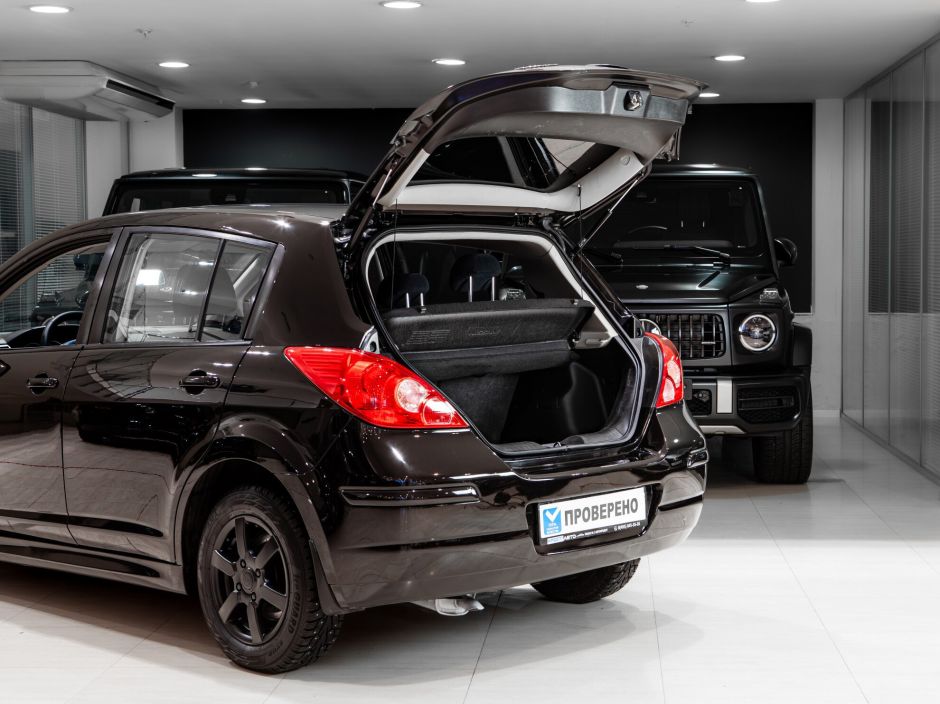 Nissan Tiida 0.0 АКПП, 2010, 130 285 км фото 13