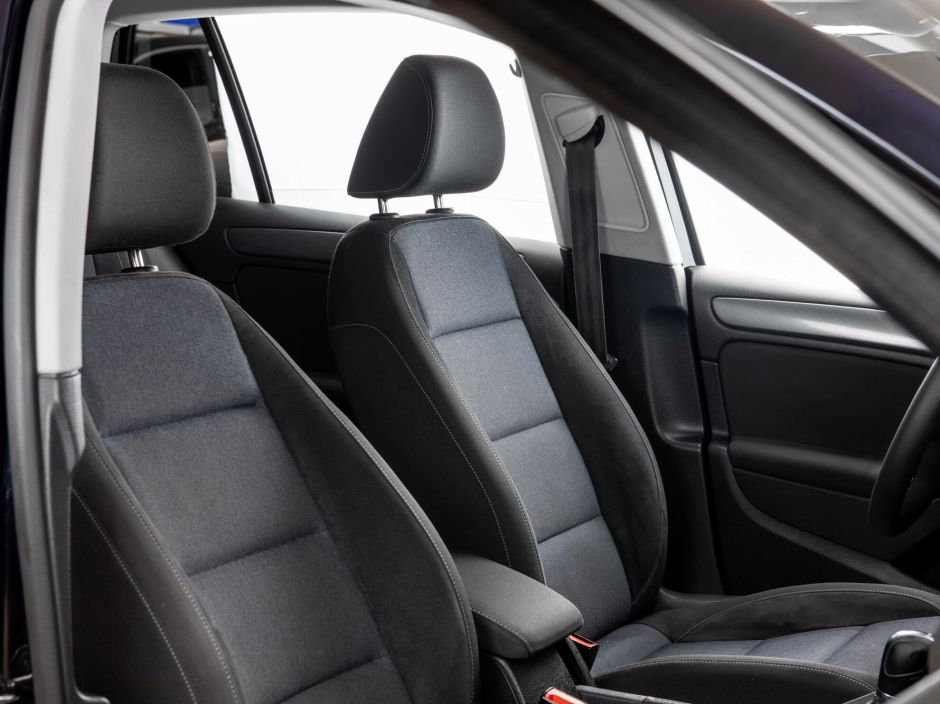 Volkswagen Golf 0.0 РКПП, 2012, 144 657 км фото 13