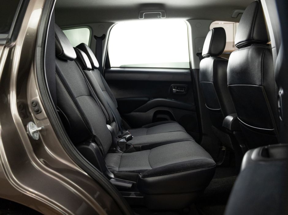 Peugeot 4007 0.0 CVT, 2011, 135 616 км фото 7