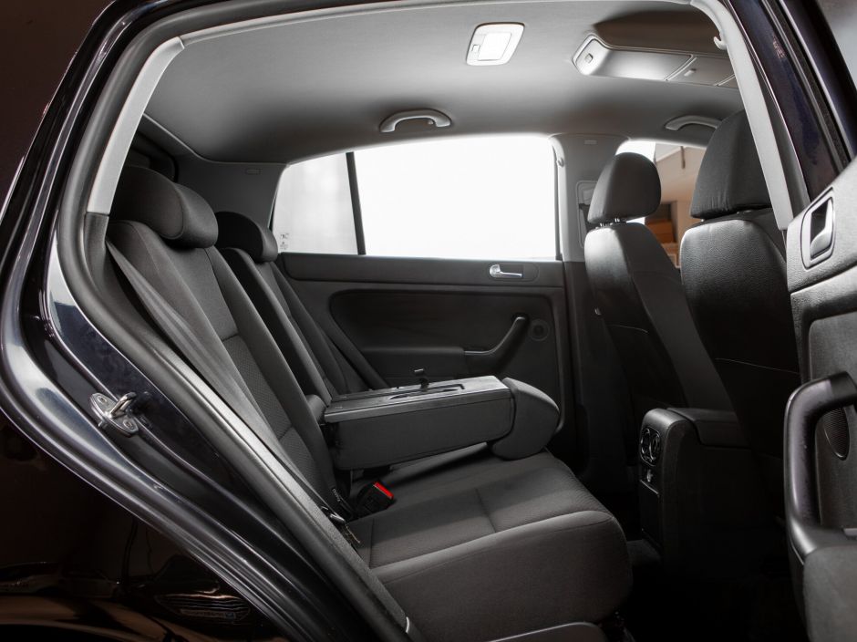 Volkswagen Golf Plus 0.0 РКПП, 2009, 140 000 км фото 14