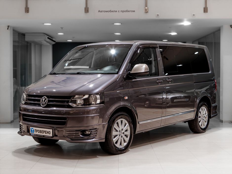 Volkswagen Multivan 0.0 РКПП, 2011, 166 000 км фото 1