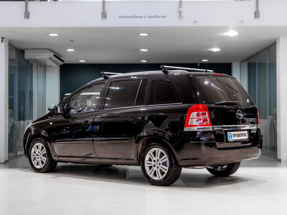 Opel Zafira 0.0 РКПП, 2012, 141 000 км фото 4