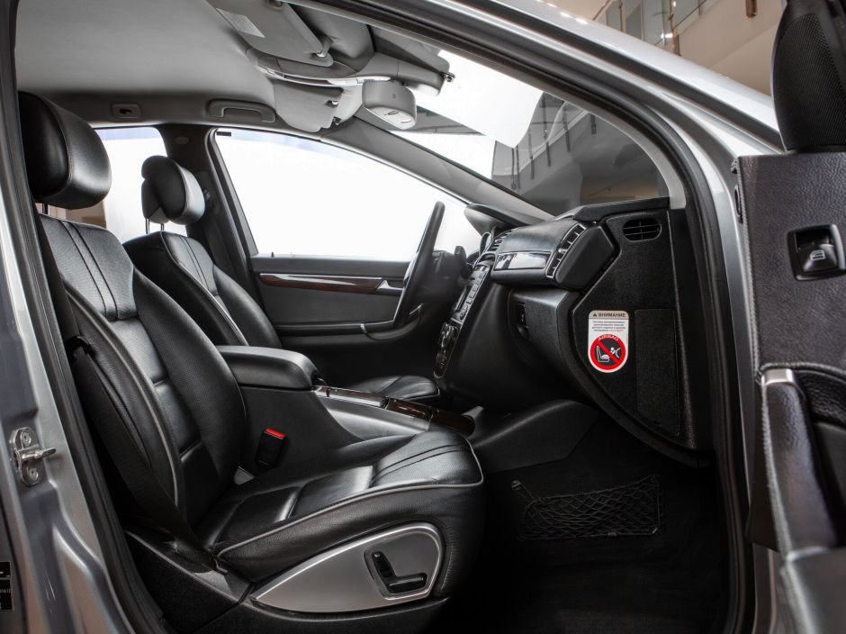 Mercedes-Benz R-класс 0.0 АКПП, 2011, 140 353 км фото 16