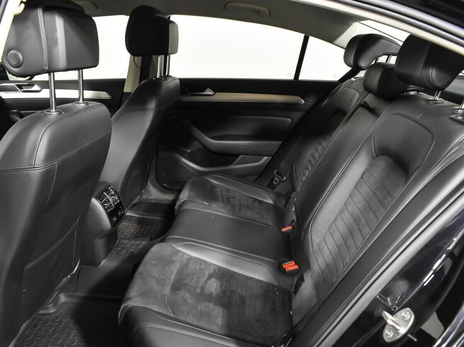 Volkswagen Passat 1.8 РКПП, 2018, 68 000 км фото 12