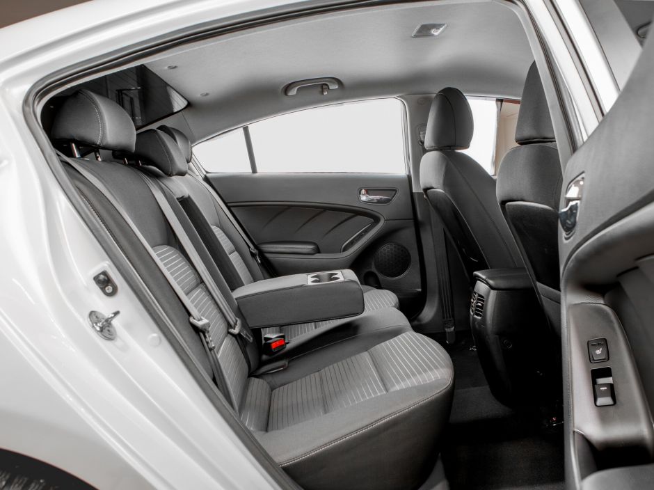 Kia Cerato 0.0 АКПП, 2017, 110 489 км фото 6