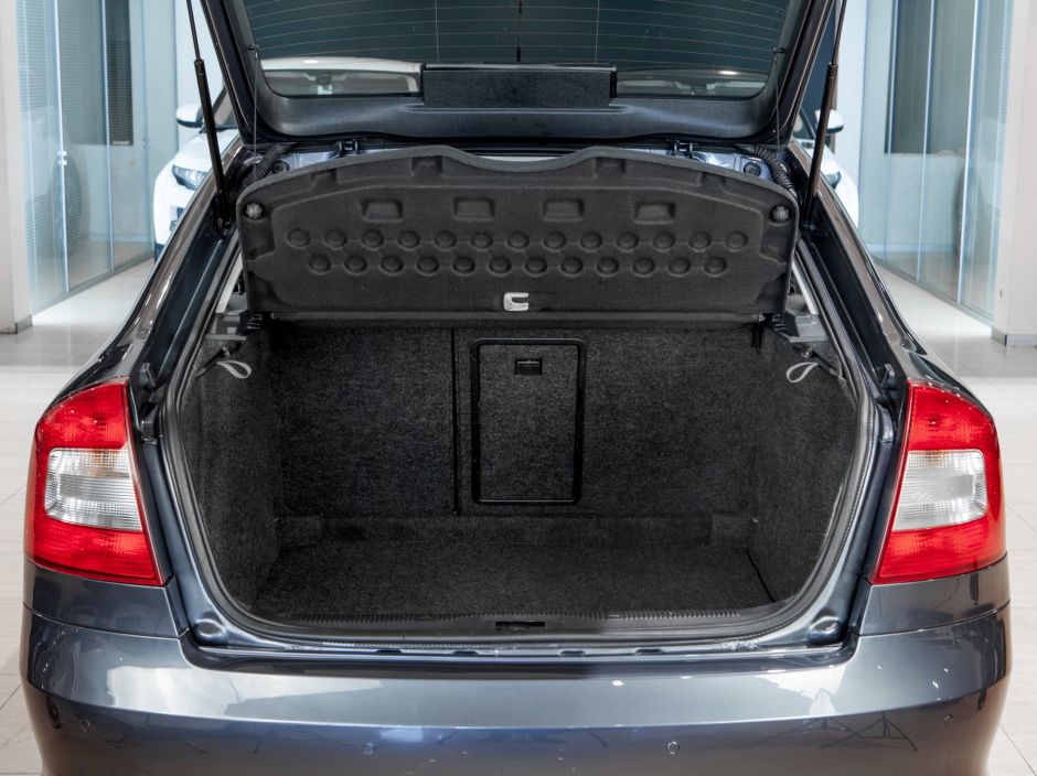 Skoda Octavia 0.0 РКПП, 2010, 153 249 км фото 14