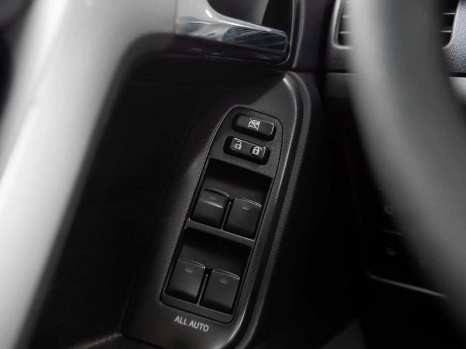 Toyota Land Cruiser Prado 0.0 АКПП, 2013, 166 243 км фото 6