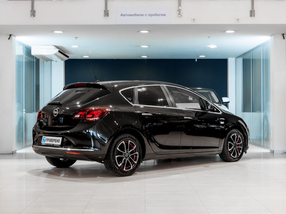 Opel Astra 0.0 АКПП, 2012, 133 312 км фото 2