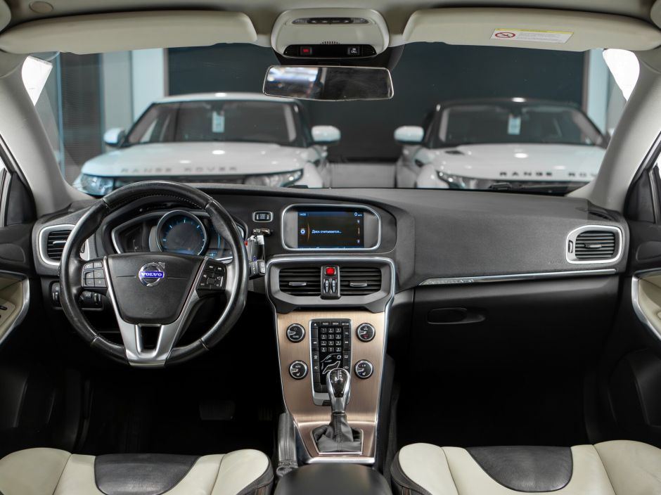 Volvo V40 0.0 РКПП, 2014, 150 365 км фото 6