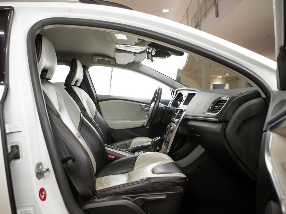 Volvo V40 0.0 РКПП, 2014, 150 365 км фото 12