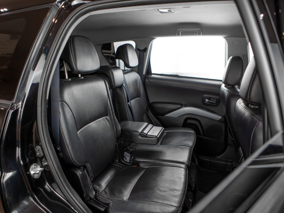 Mitsubishi Outlander 0.0 CVT, 2011, 167 941 км фото 14