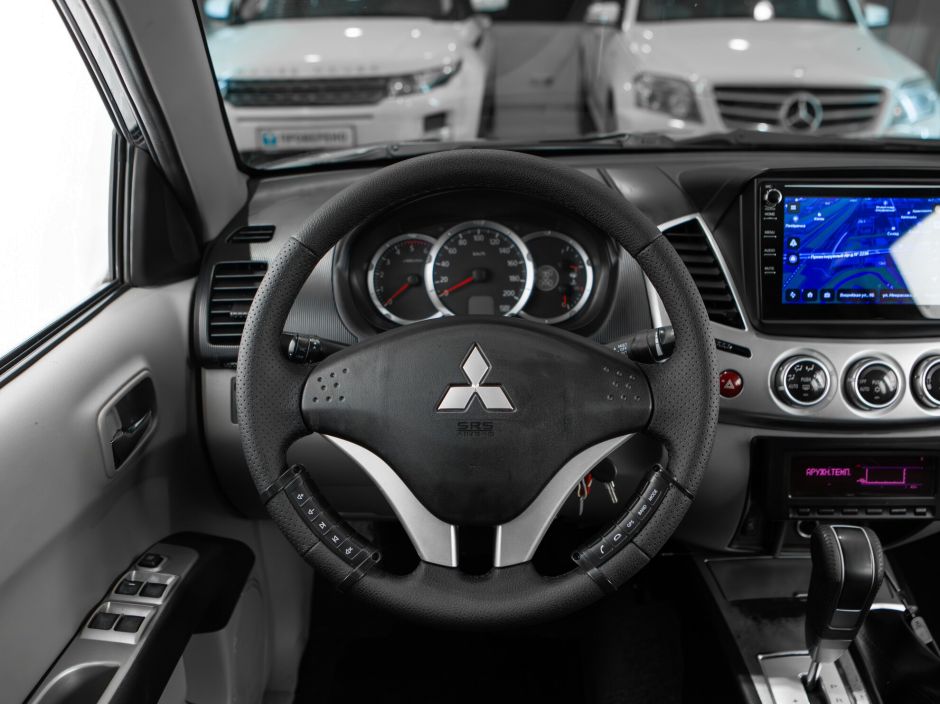 Mitsubishi L200 0.0 АКПП, 2012, 175 425 км фото 6