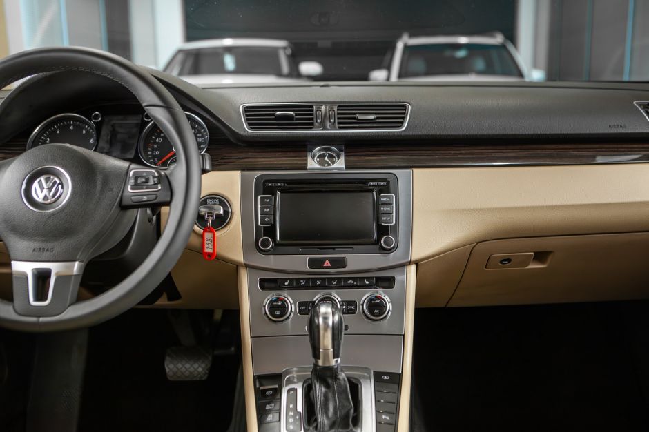 Volkswagen Passat CC 0.0 РКПП, 2012, 142 275 км фото 12