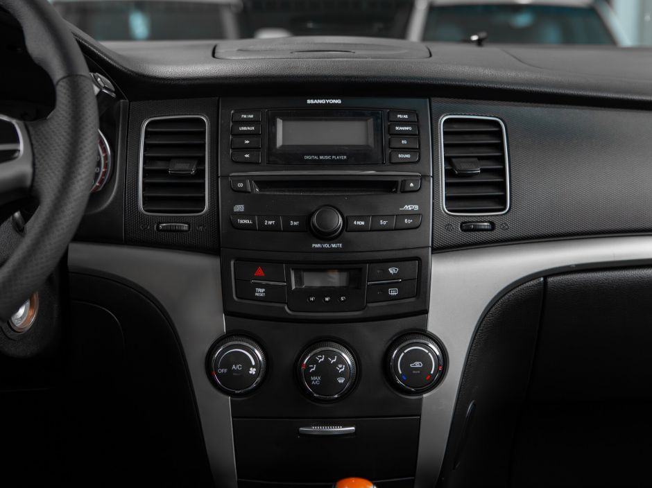 SsangYong Actyon 0.0 АКПП, 2011, 149 347 км фото 15