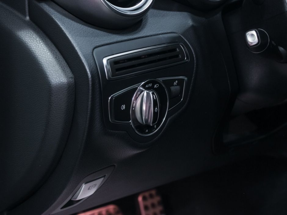 Mercedes-Benz C-Класс 1.6 АКПП, 2014, 180 389 км фото 16