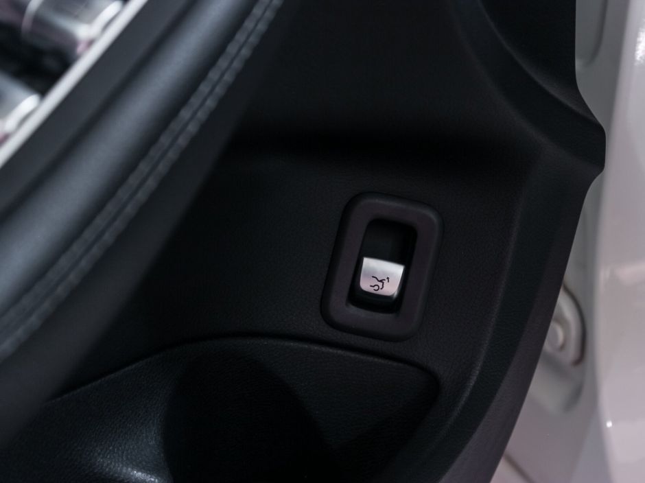 Mercedes-Benz C-Класс 1.6 АКПП, 2014, 180 389 км фото 17