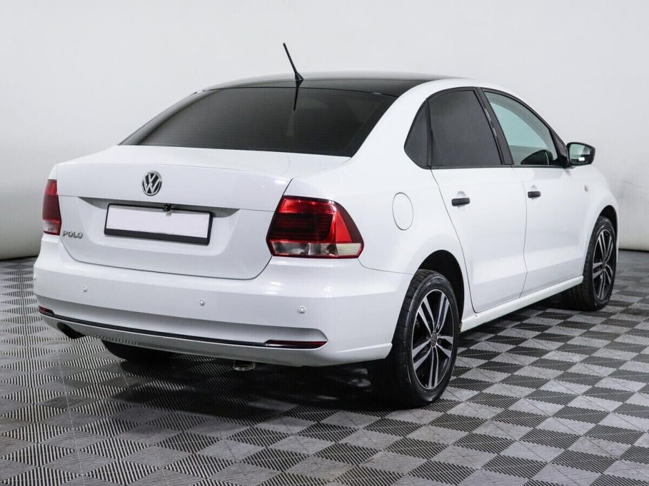 Volkswagen Polo 1.6 АКПП, 2016, 86 000 км фото 2