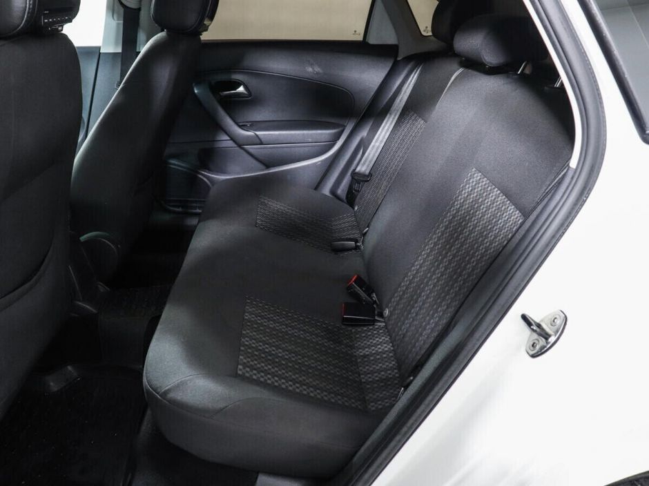 Volkswagen Polo 1.6 АКПП, 2016, 86 000 км фото 10