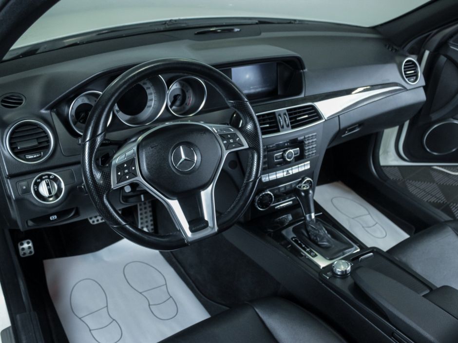 Mercedes-Benz C-Класс 3.5 АКПП, 2011, 151 927 км фото 5