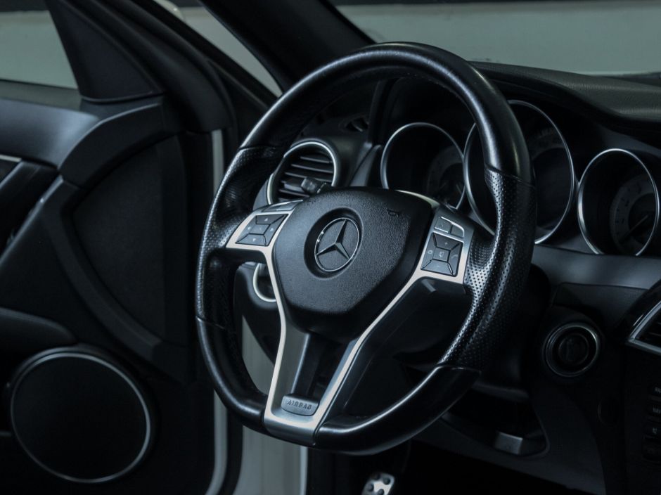 Mercedes-Benz C-Класс 3.5 АКПП, 2011, 151 927 км фото 9