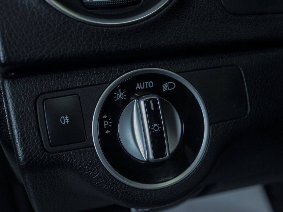 Mercedes-Benz C-Класс 3.5 АКПП, 2011, 151 927 км фото 17