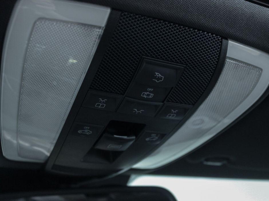 Mercedes-Benz C-Класс 3.5 АКПП, 2011, 151 927 км фото 18