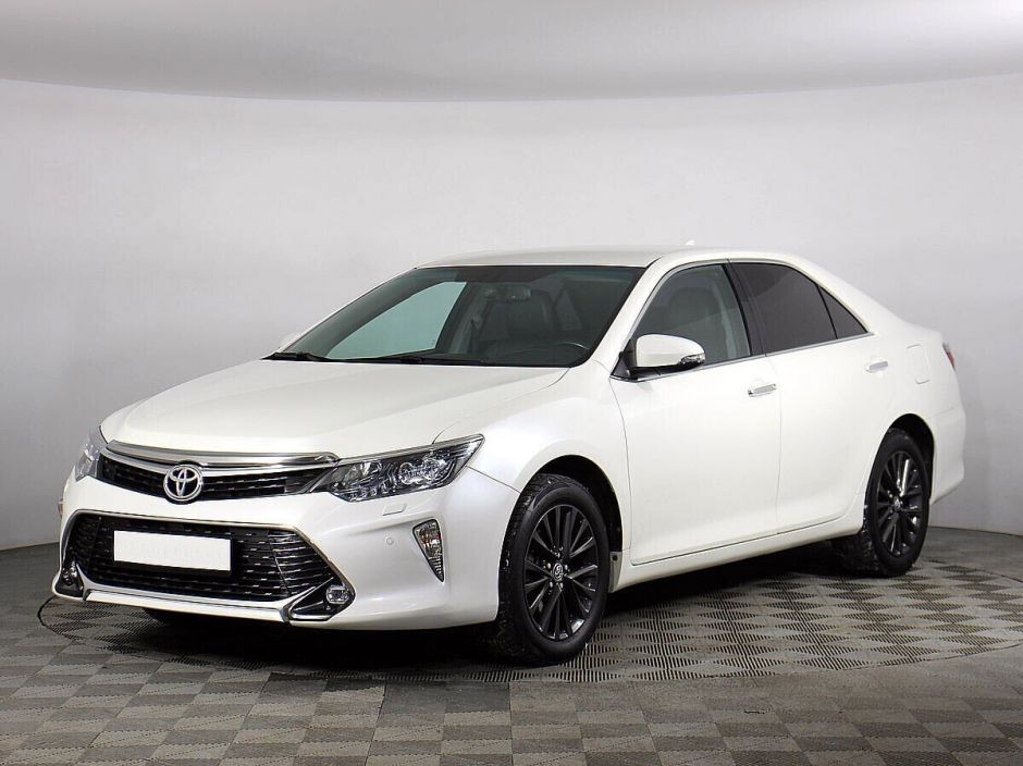 Toyota Camry 2.5 АКПП, 2017, 80 000 км фото 1